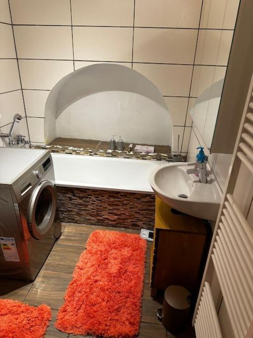 Schoene Wohnung In Bestlage Inclusive Parkplatz Leipzig Bagian luar foto